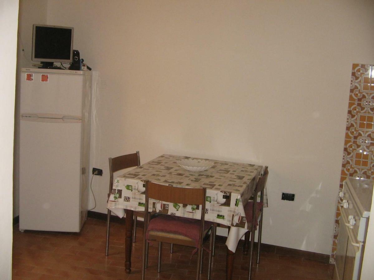 Appartamento bilocale patti Esterno foto