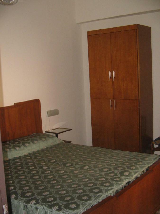Appartamento bilocale patti Esterno foto